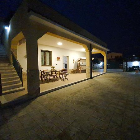 Villa La Sosta - 150M Dal Mare - Patio Privato E Areal Relax อาเรเนลลา ภายนอก รูปภาพ
